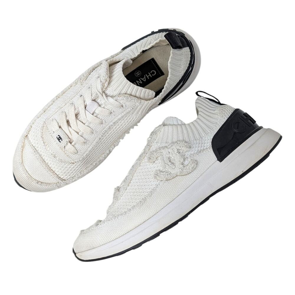 Chanel 2021 CC Logo Knit Sneakers Slip On White Black Athletic 39.5 | 9 | 8.5